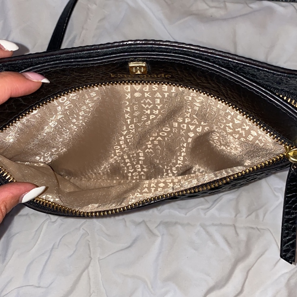 Kate Spade Cross Body - Picture 3 of 4